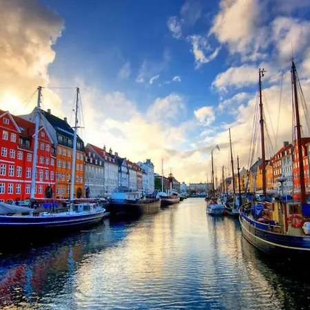 Danish Hygge By Tivoli And Harbour Baths Apartmán Kodaň