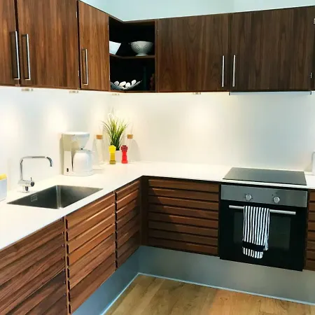 Luxury In The Heart Of Near Harbour Baths Appartamento *
