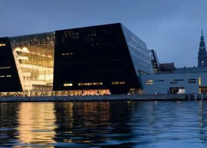 Luxury In The Heart Of Near Harbour Baths Apartment Copenhagen